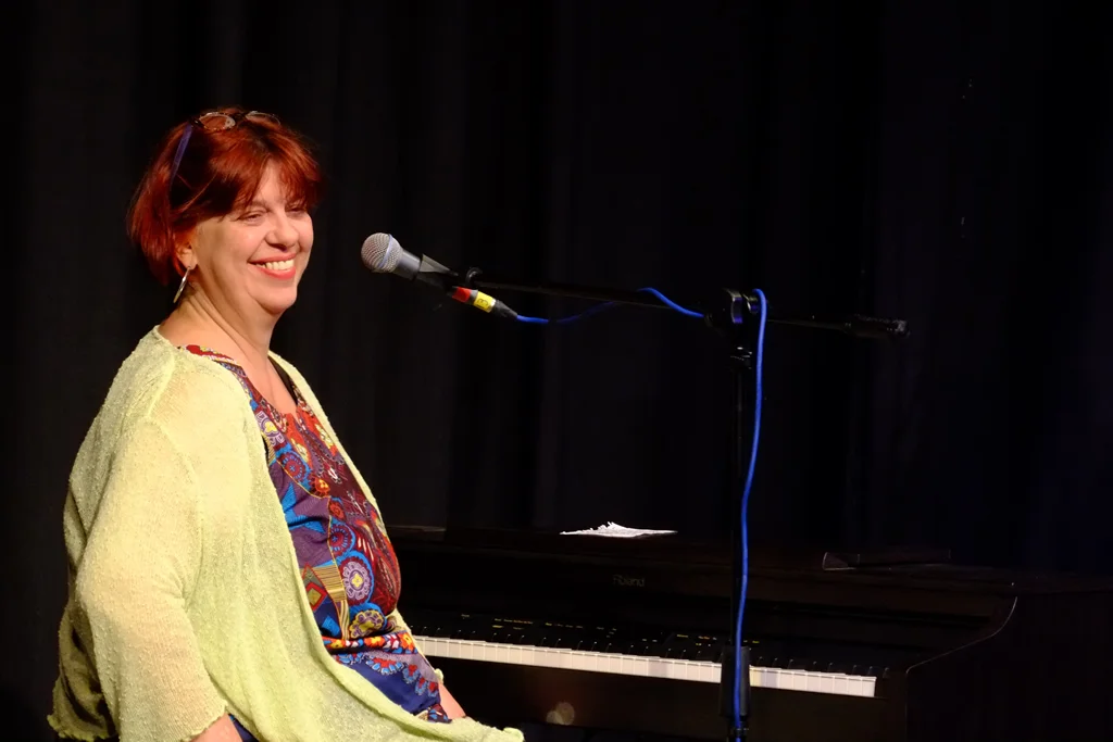 Liane Carroll